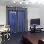 Moderne 3 Zimmer Wohnung Mit Separatem Eingang