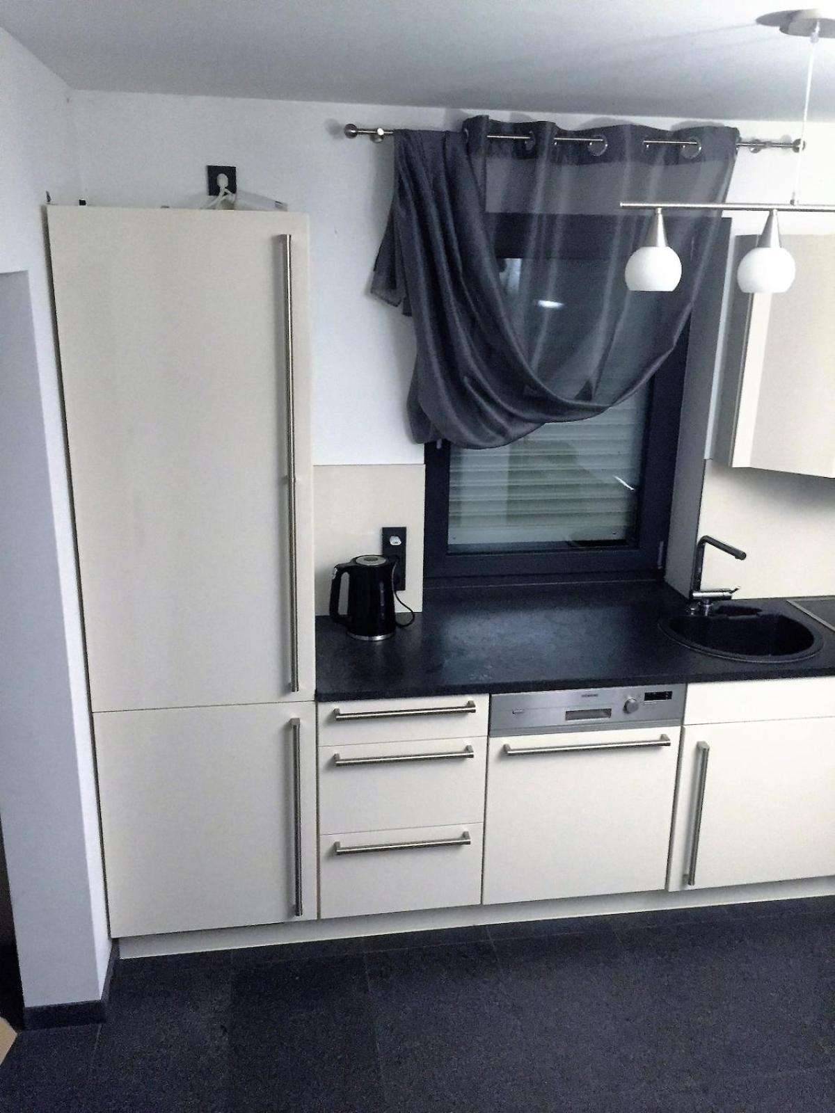Moderne 3 Mit Separatem Eingang *